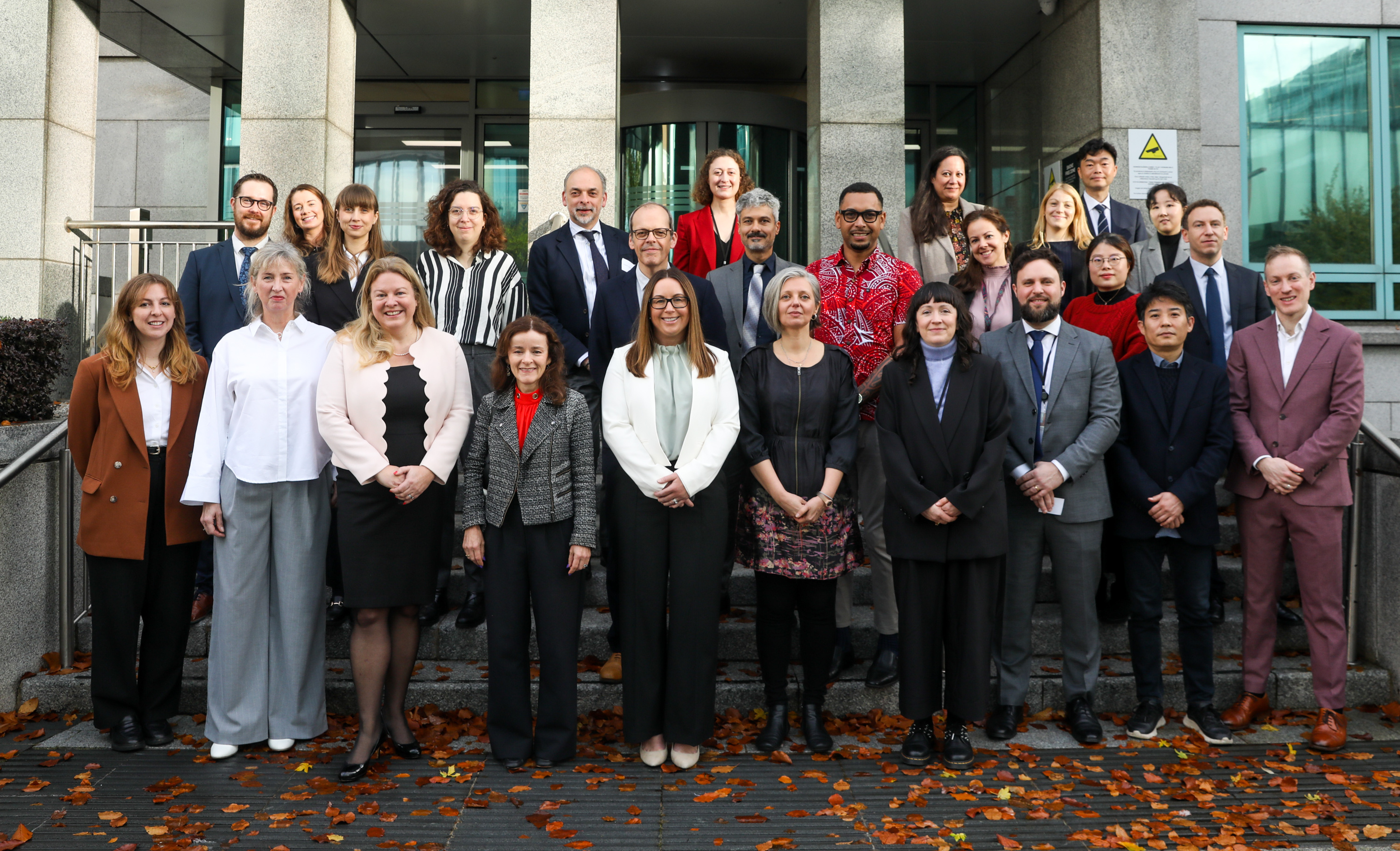 Účastníci zasadnutia GOSRN 13. a 14. novembra 2025 v Dubline